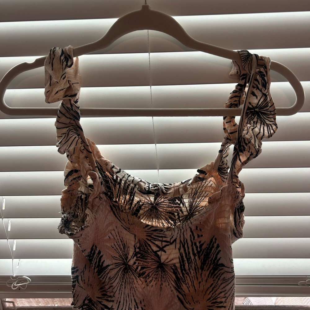 Unk Black and Tan Patterned Sleeveless Top